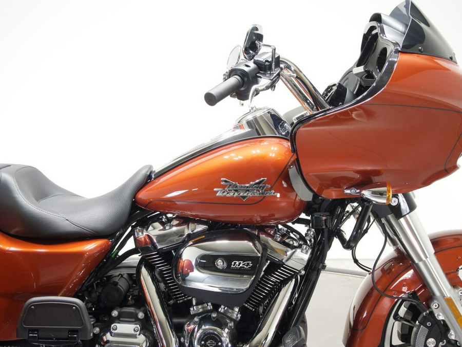 2025 Harley-Davidson FLTRT Road Glide 3 in Whiskey Fire