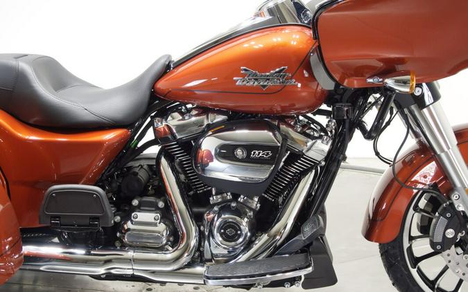 2025 Harley-Davidson FLTRT Road Glide 3 in Whiskey Fire