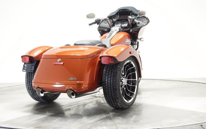 2025 Harley-Davidson FLTRT Road Glide 3 in Whiskey Fire