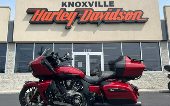 2023 Indian Motorcycle Pursuit® Dark Horse® with Premium Package