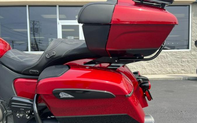 2023 Indian Motorcycle Pursuit® Dark Horse® with Premium Package