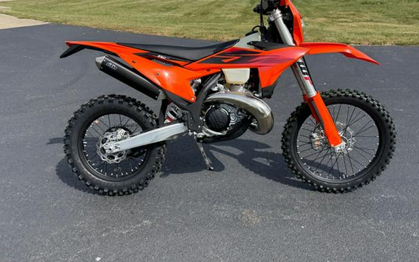 2027 KTM XC 250 W