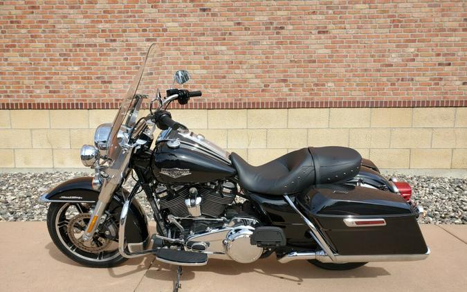 2021 Harley-Davidson Road King Vivid Black