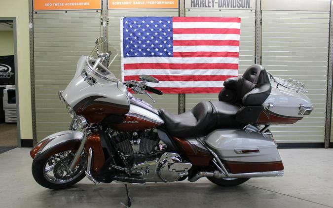 2014 Harley-Davidson® FLHTKSE - CVO™ Limited