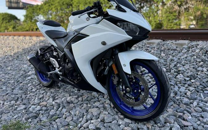 2015 Yamaha YZF-R3