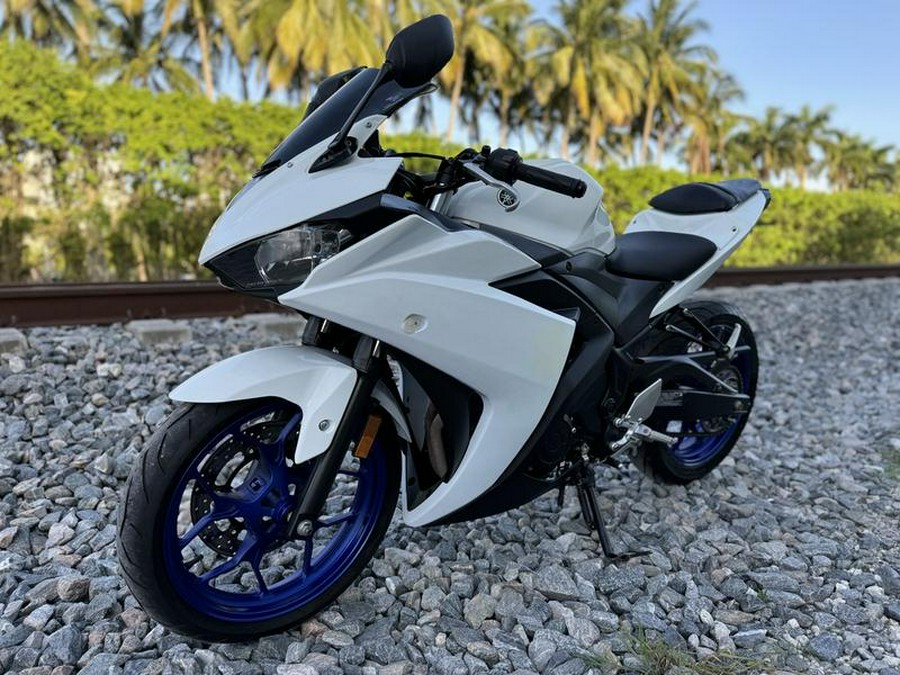 2015 Yamaha YZF-R3