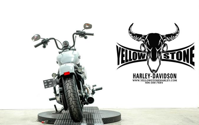 2026 Harley-Davidson® Street Bob® Dark Billiard Gray - Chrome w/Cast Wheels