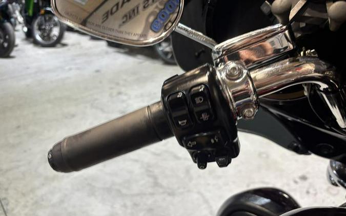 2015 Harley-Davidson® FLHTK - Ultra Limited