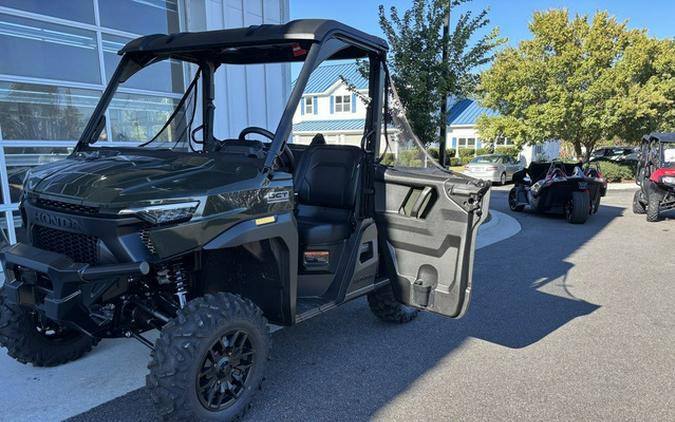 2026 Honda Pioneer 1000 Deluxe