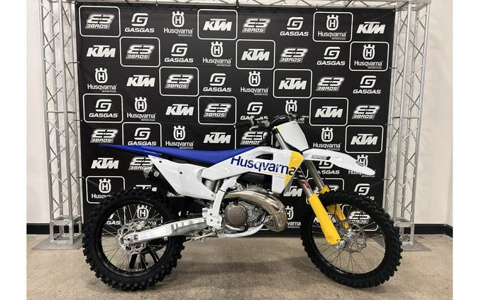 2027 TC 300 - Husqvarna Motorcycles