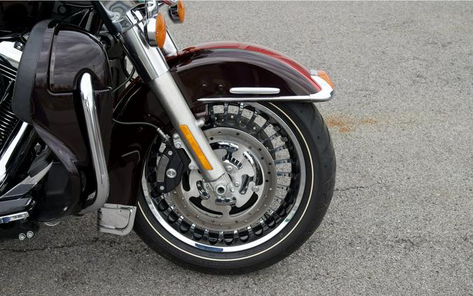 2013 Harley-Davidson® FLHTK Electra Glide® Ultra Limited