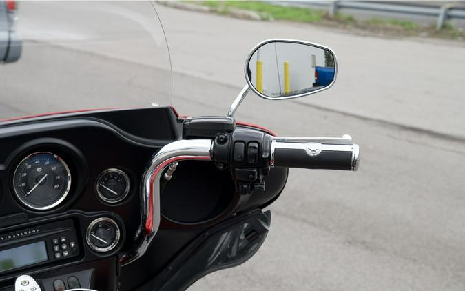 2013 Harley-Davidson® FLHTK Electra Glide® Ultra Limited