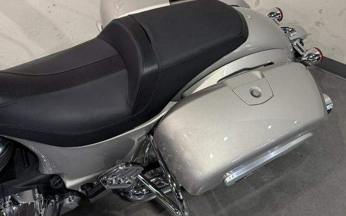2023 Indian Chieftain Limited Silver Quartz Metallic