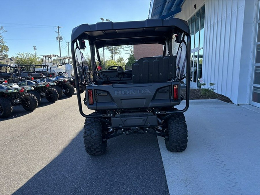 2026 Honda Pioneer 1000-5 Deluxe