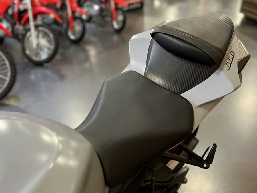 2023 Suzuki GSX-R 600