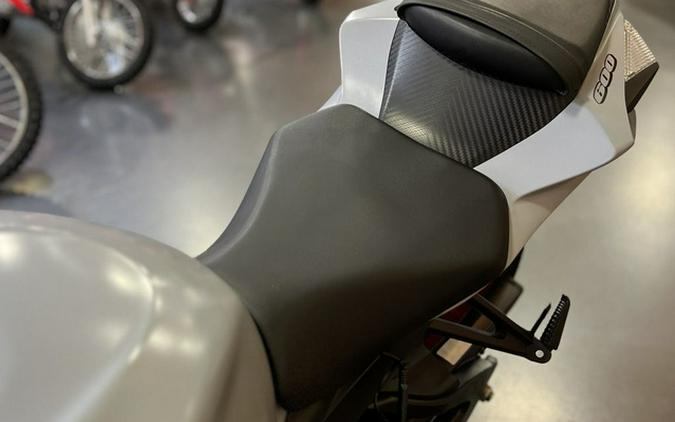 2023 Suzuki GSX-R 600
