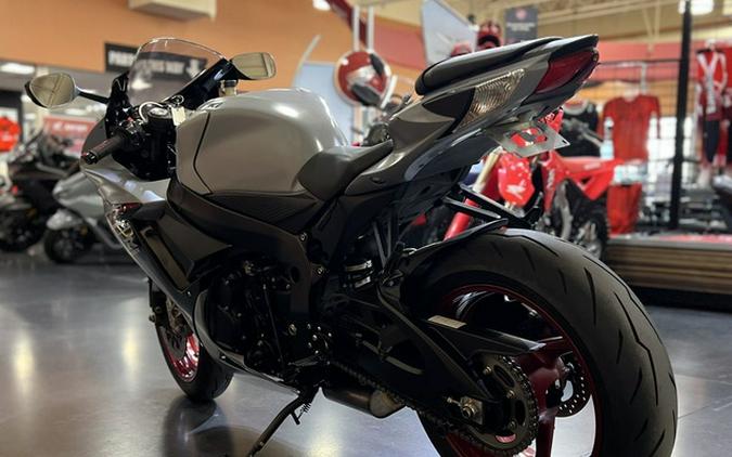 2023 Suzuki GSX-R 600