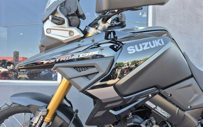 2024 Suzuki V-Strom 1050DE Adventure