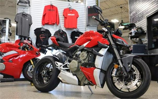 2022 Ducati Streetfighter V4 Ducati Red