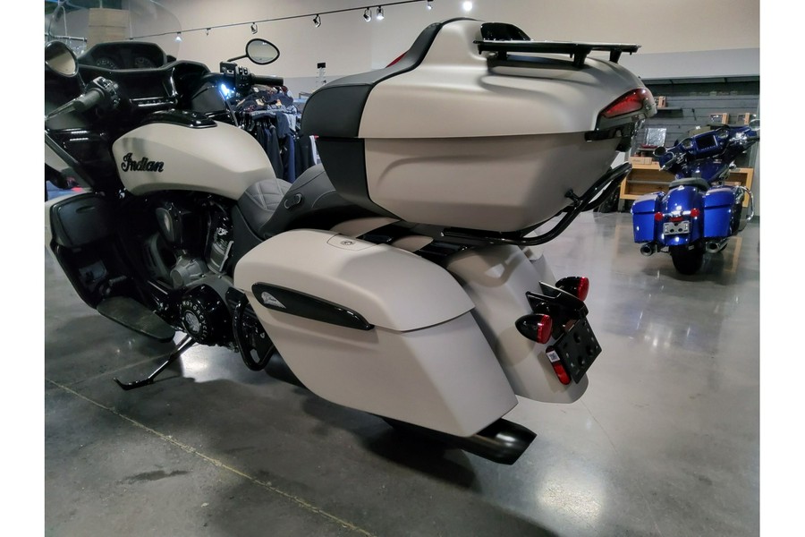 2023 Indian Motorcycle INDIAN PURSUIT DARK HORSE