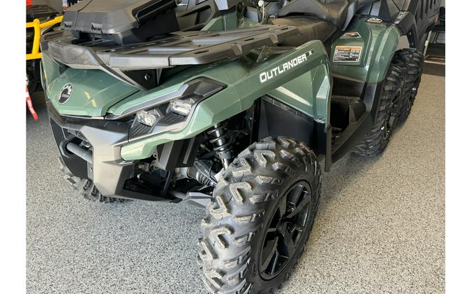 2023 Can-Am Outlander MAX 6x6 DPS 650