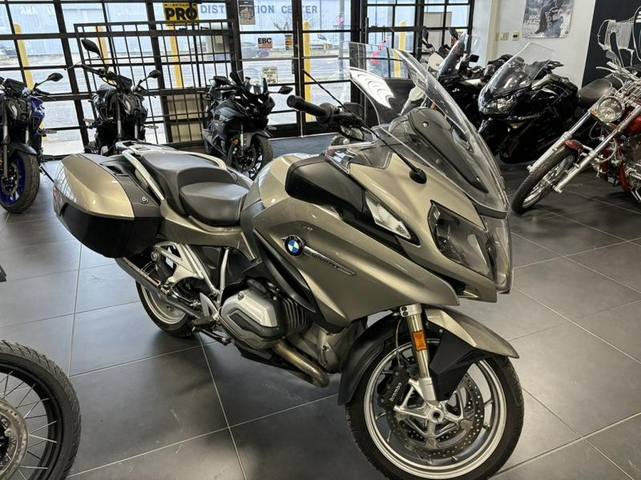 2016 BMW R 1200 RT Platinum Bronze Metallic