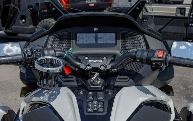 2021 Can-Am™ Spyder RT Base