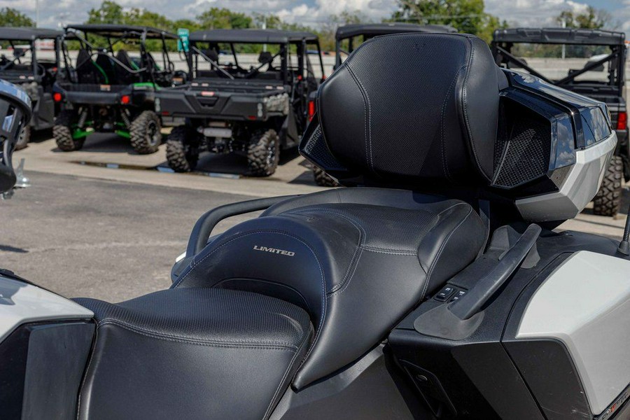 2021 Can-Am™ Spyder RT Base