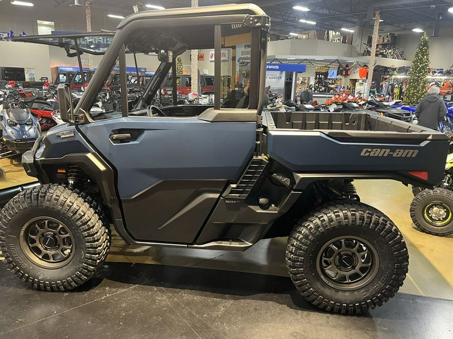 2026 Can-Am Defender Limited HD11