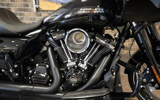 2025 Road Glide™ (FLTRX)