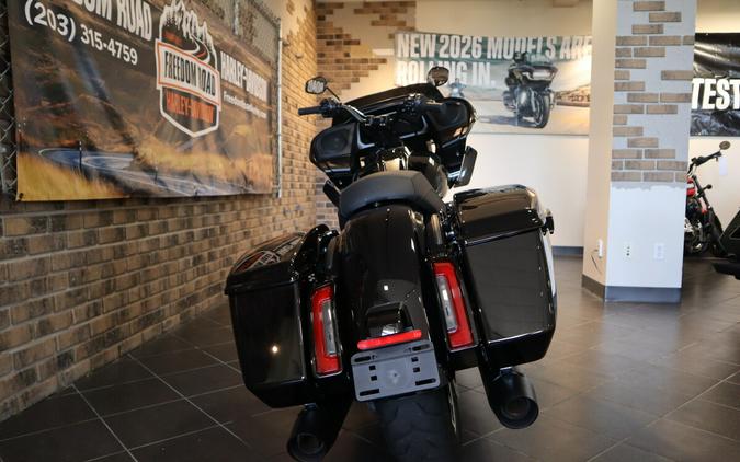 2025 Road Glide™ (FLTRX)