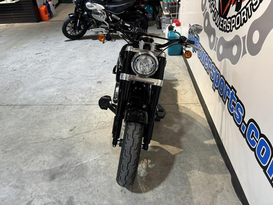 2021 Harley-Davidson® FLSL - Softail Slim®