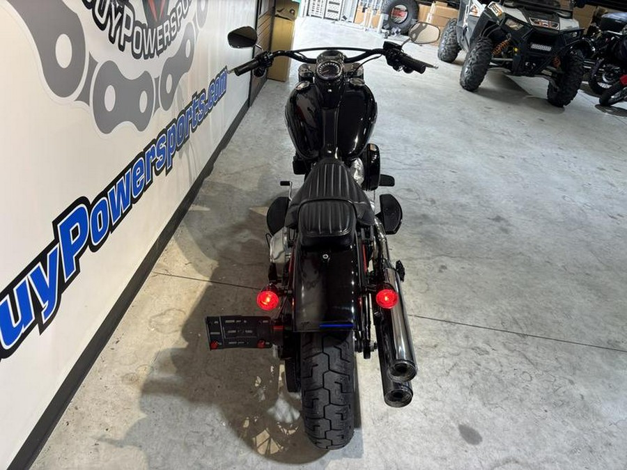 2021 Harley-Davidson® FLSL - Softail Slim®