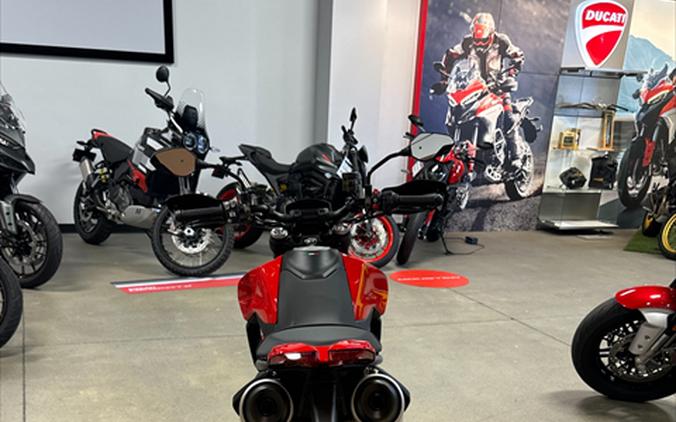 2023 Ducati Hypermotard 950