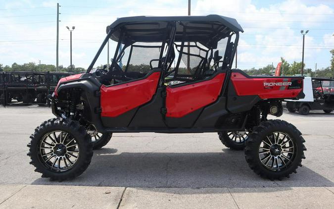 2024 Honda® Pioneer 1000-6 Deluxe Crew