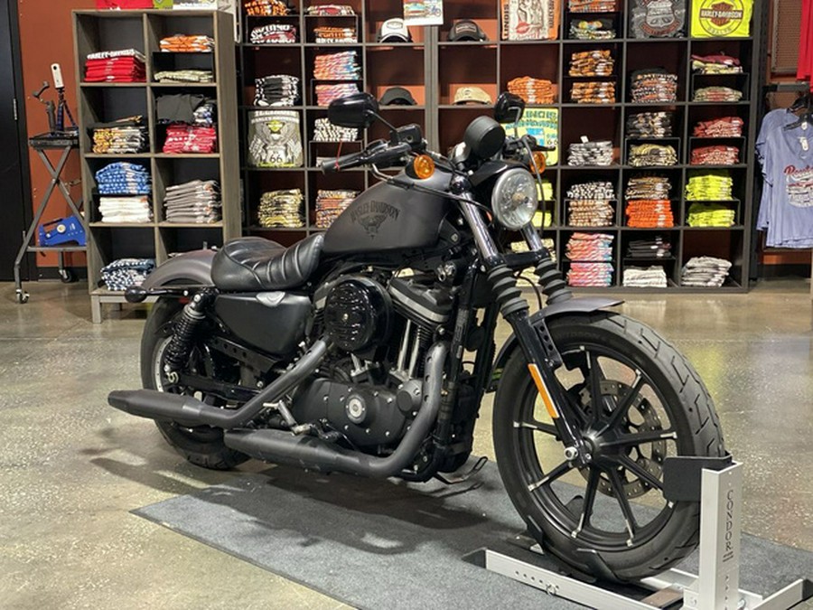 2017 Harley-Davidson Sportster XL883N - Iron 883