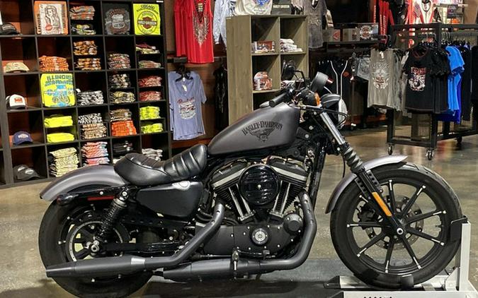 2017 Harley-Davidson Sportster XL883N - Iron 883