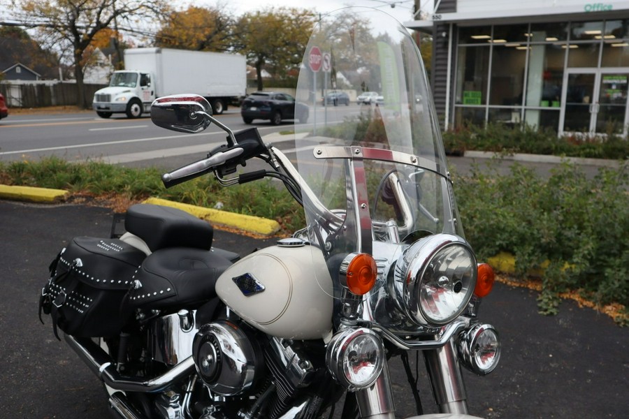2015 Harley-Davidson® Softail® Heritage Softail® Classic