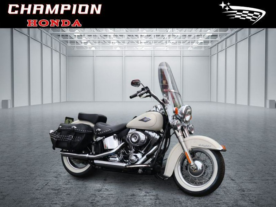 2015 Harley-Davidson® Softail® Heritage Softail® Classic