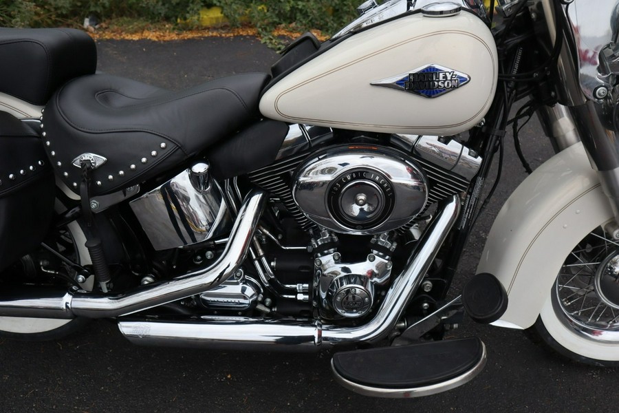 2015 Harley-Davidson® Softail® Heritage Softail® Classic