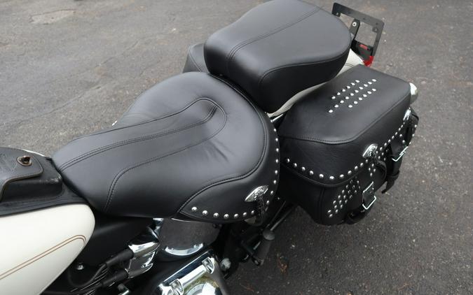 2015 Harley-Davidson® Softail® Heritage Softail® Classic