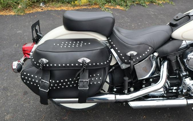 2015 Harley-Davidson® Softail® Heritage Softail® Classic