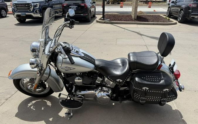 2015 Harley-Davidson® FLSTC - Heritage Softail® Classic