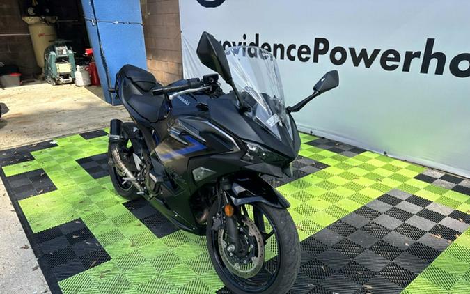2025 Kawasaki Ninja 500 SE ABS