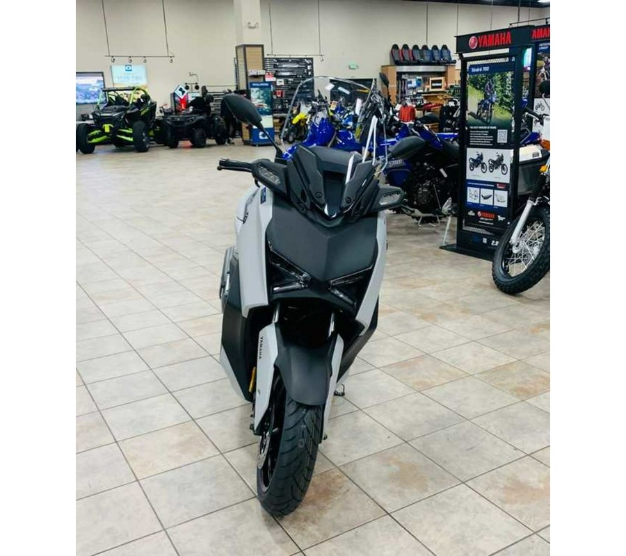 2024 Yamaha XMAX