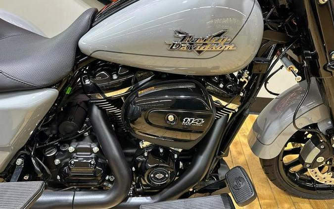 2024 Harley-Davidson® FLRT - Freewheeler®