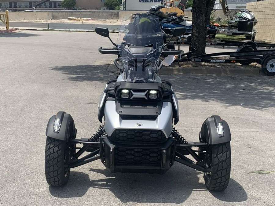 2025 Can-Am® Canyon