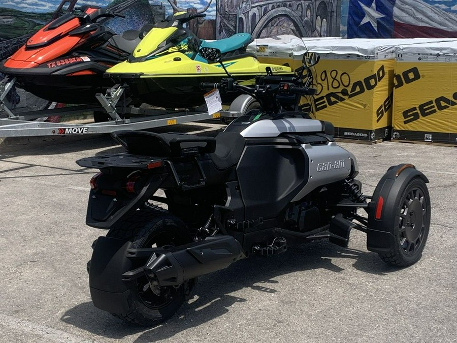 2025 Can-Am® Canyon