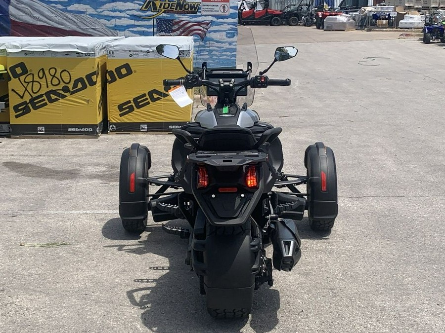 2025 Can-Am® Canyon