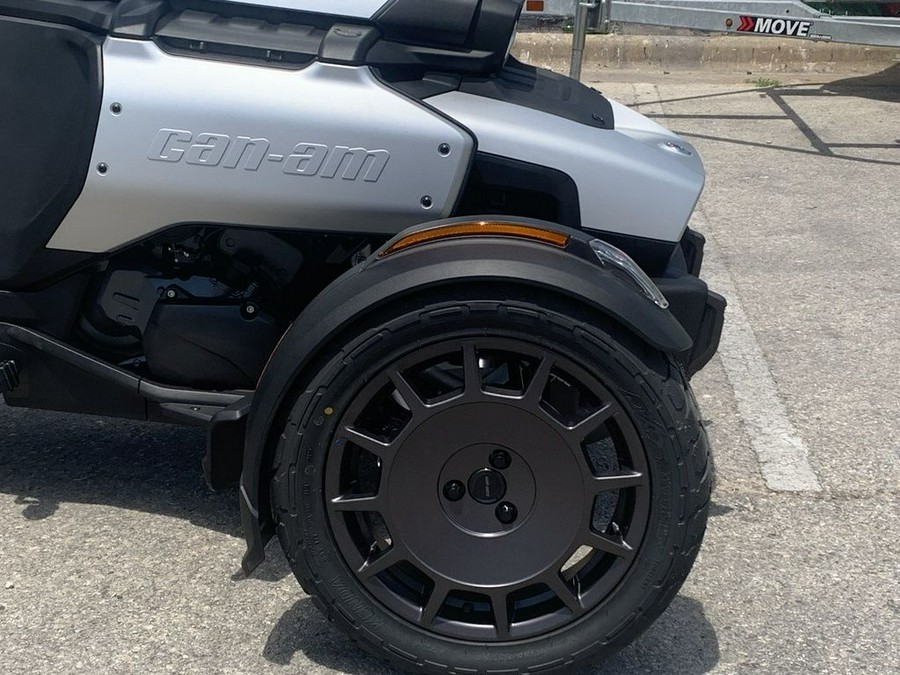 2025 Can-Am® Canyon